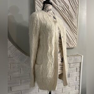 ZARA Knit Cardigan - Good Condition - Stretchy Material